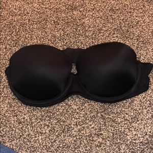Victoria’s Secret PINK black push-up strapless bra